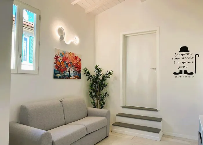 White Iris Apartment