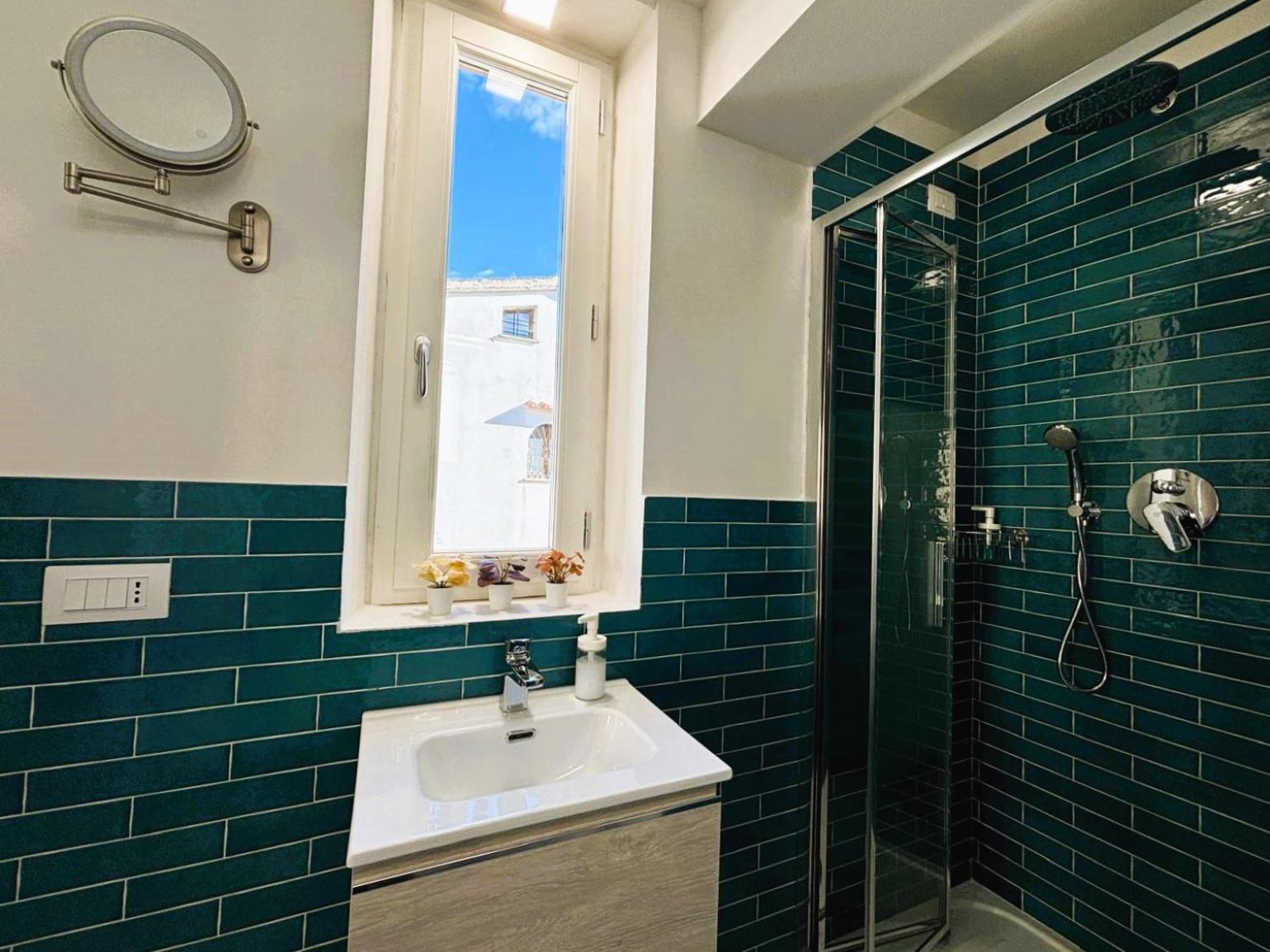 White Iris Apartment Florence